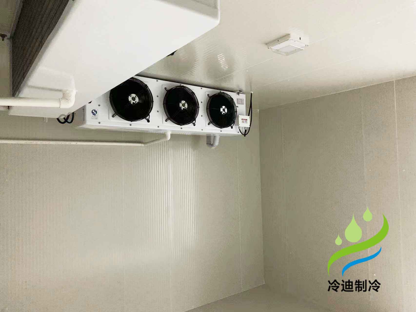 成品冷庫機(jī)組.jpg 成品冷庫機(jī)組.jpg