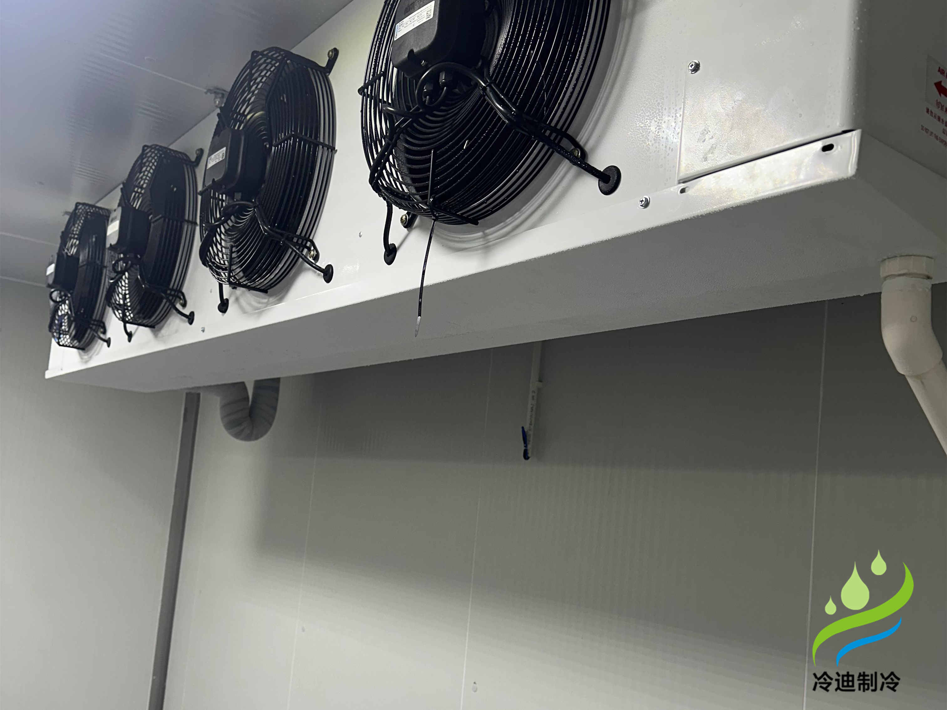 冷庫(kù)建設(shè)多少錢一平方包括機(jī)器設(shè)備